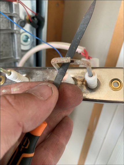 cleaning boiler electrodes